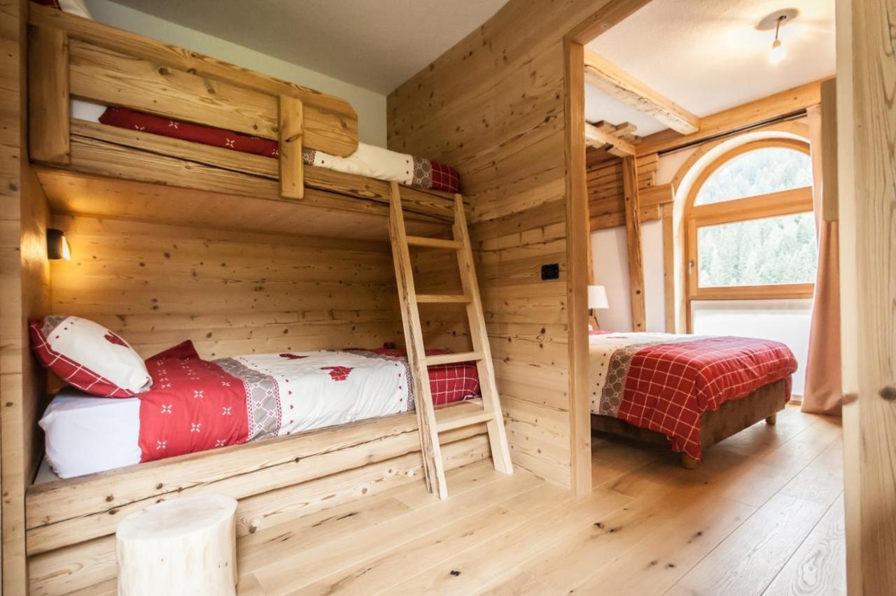 Pracorno di Rabbi Mas Dei Bati Bed & Breakfast エクステリア 写真